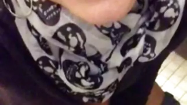18歳の男は左とファック老人 女性 の 為 の 無料 エロ