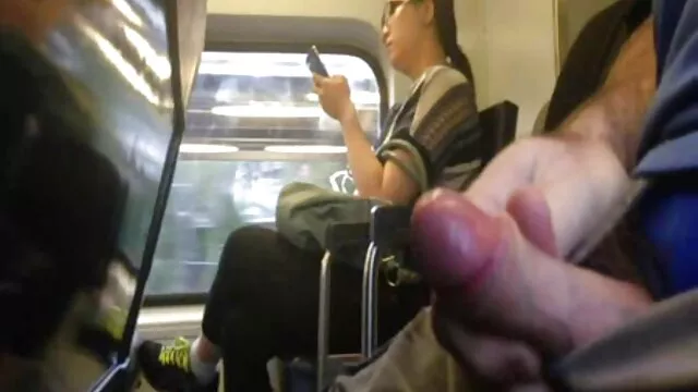 ママ脱いで彼女のパンティーへ与える彼女の息子a教訓 無料 えろ 女性 向け