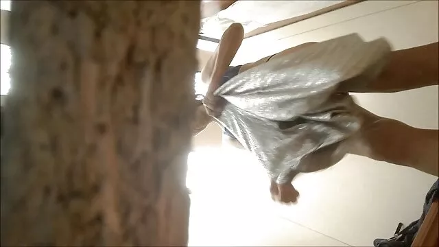 彼の妹は酔って眠りに落ちた。 アダルト 動画 女性 の ため